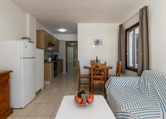 Floritas 29 - One Bed With Pool View 플라야데라스아메리카스