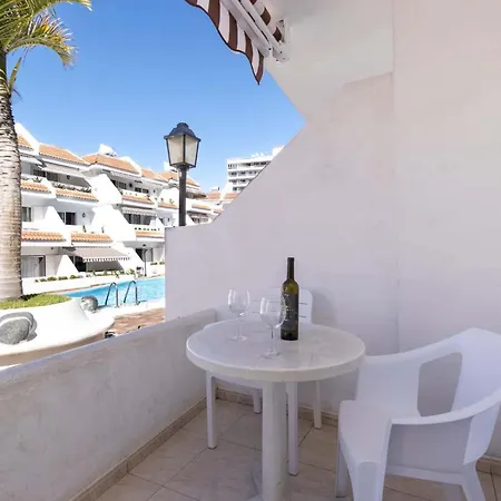 Floritas 29 - One Bed With Pool View Playa de las Américas
